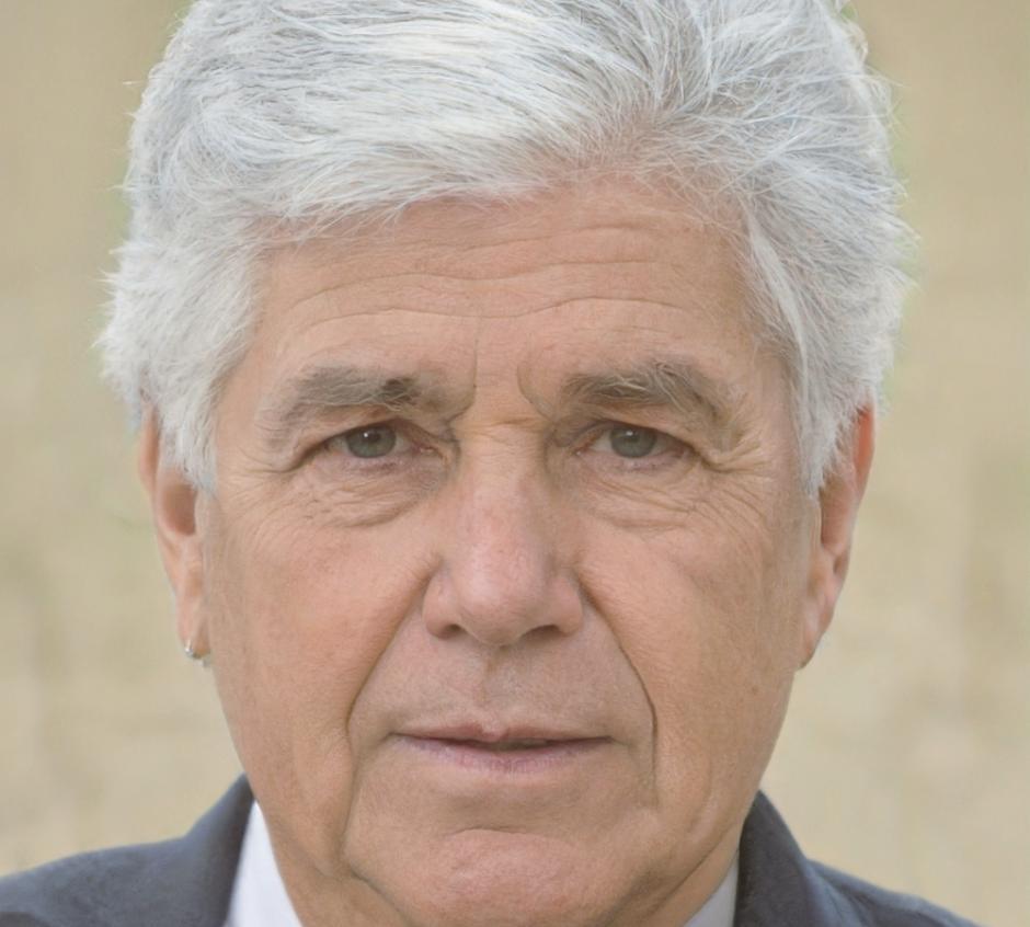 Ritratto di Adriano Fusaro, facilitatore del programma money mindset